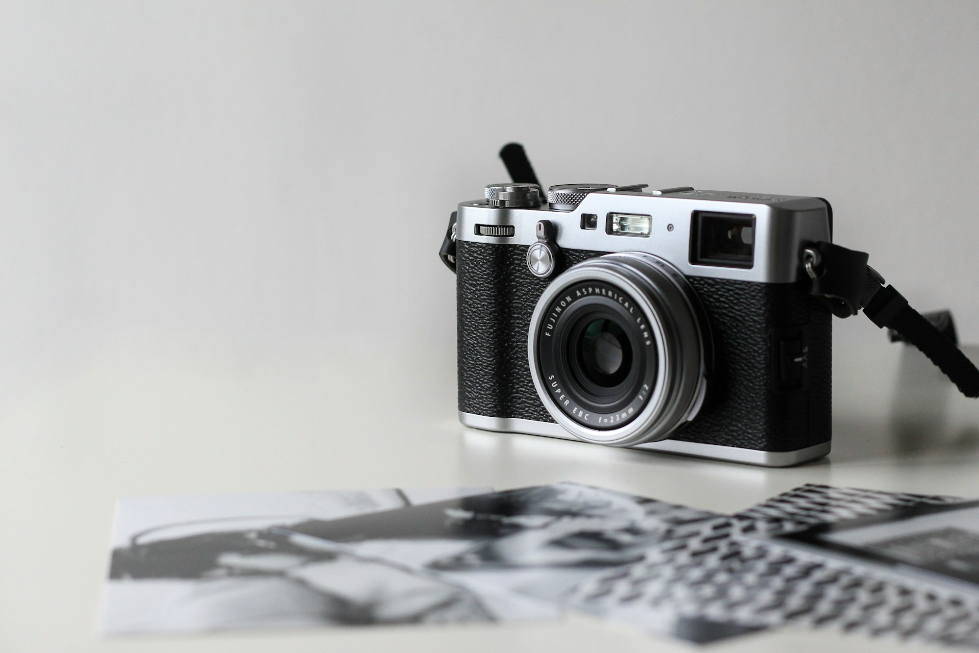 Capturing Moments: A Guide to Essential Photography Equipment